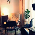 ホステル グッドナイト