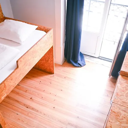 Goodnight Лиссабон