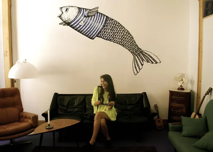 グッドナイト ホステル *